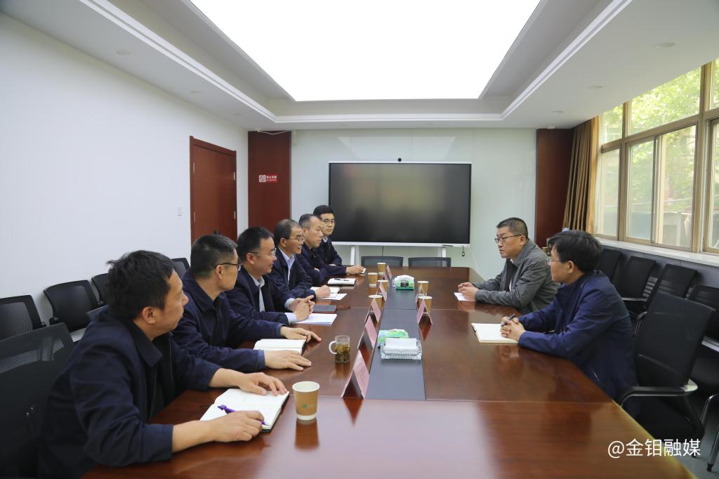 20250523-李忠民深入ty8天游平台登录股份矿山分公司调研 (8).JPG